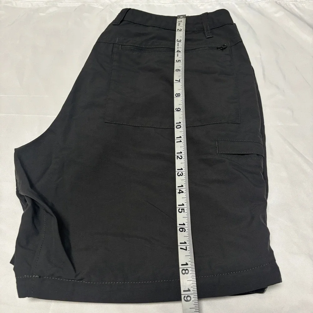 The North Face Mens 36 Dark‎ Gray Cargo Shorts Hiking Outdoor Adventure